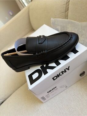 DKNY Black loafers